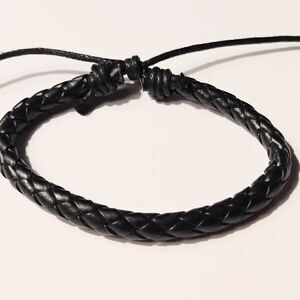 Men's bracelet‎ leather braided black new d33